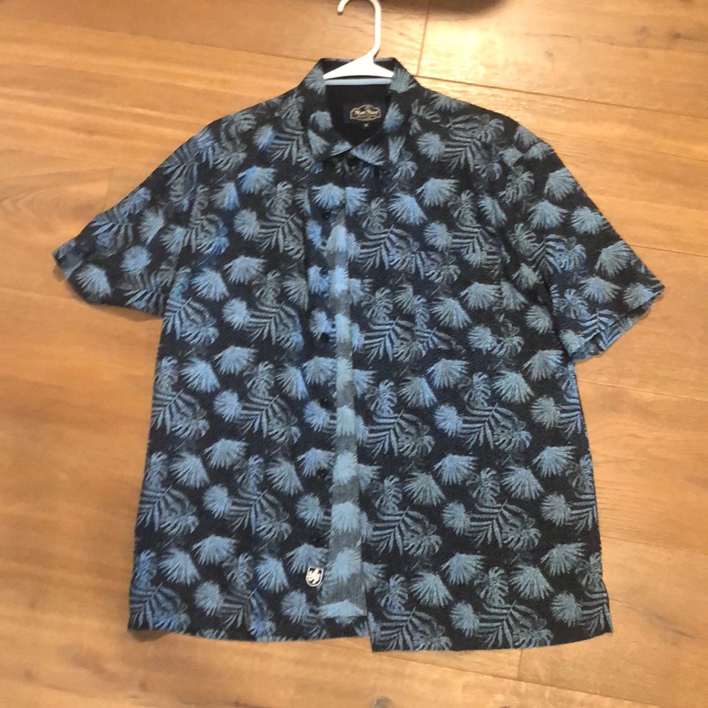 Button up shirt
